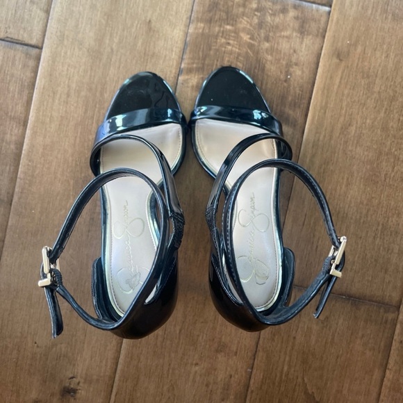 Jessica Simpson Heels RAYLI2 - Picture 5 of 7